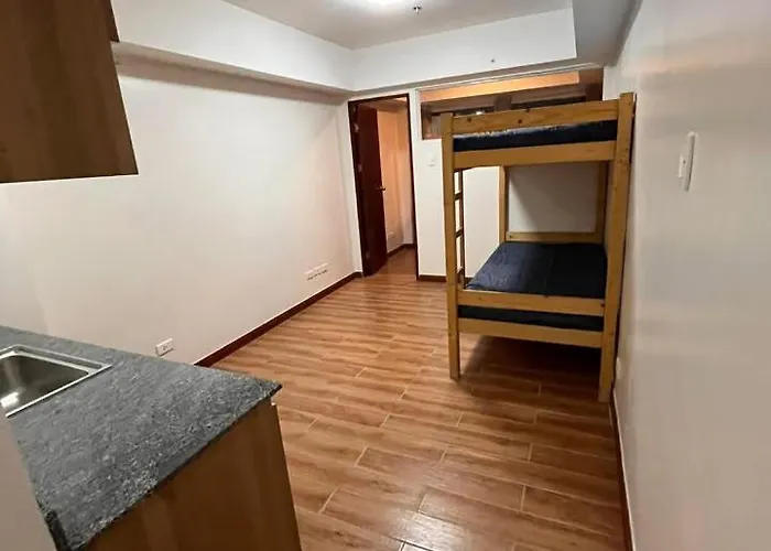 Hotel Bayport West Naia Residences